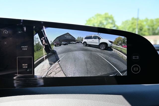 Used 2023 Lucid Air Touring AWD/4WD image 35