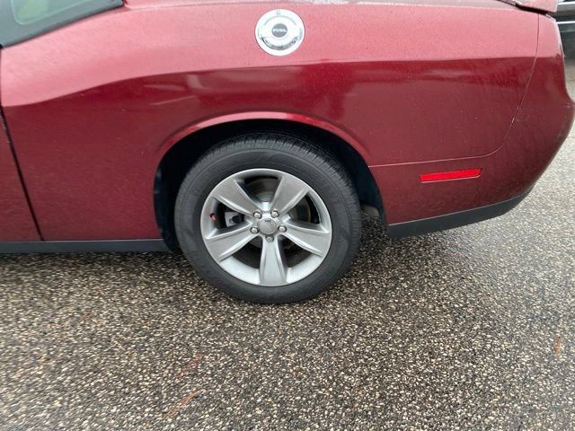 Used 2019 Dodge Challenger SXT RWD image 14
