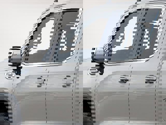 New 2026 GMC Sierra 1500 SLE w/ LPO, Black Badging Package image 12