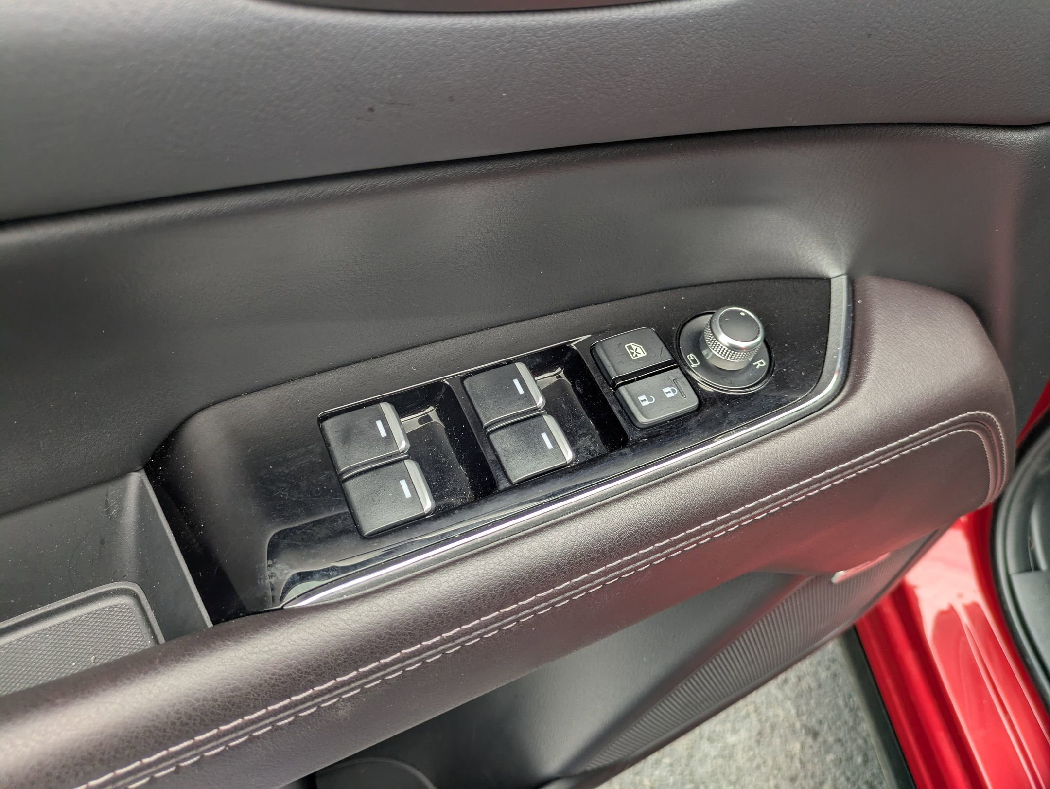 Certified 2025 MAZDA CX-5 Signature image 16