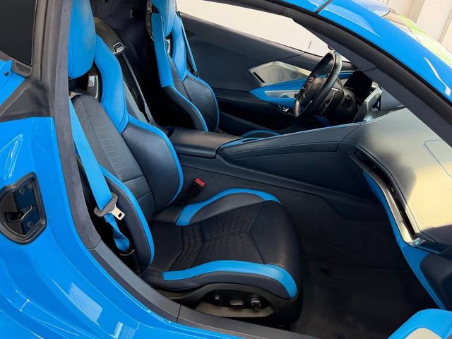 Used 2021 Chevrolet Corvette Stingray Premium Conv w/ Z51 Performance Package RWD image 13