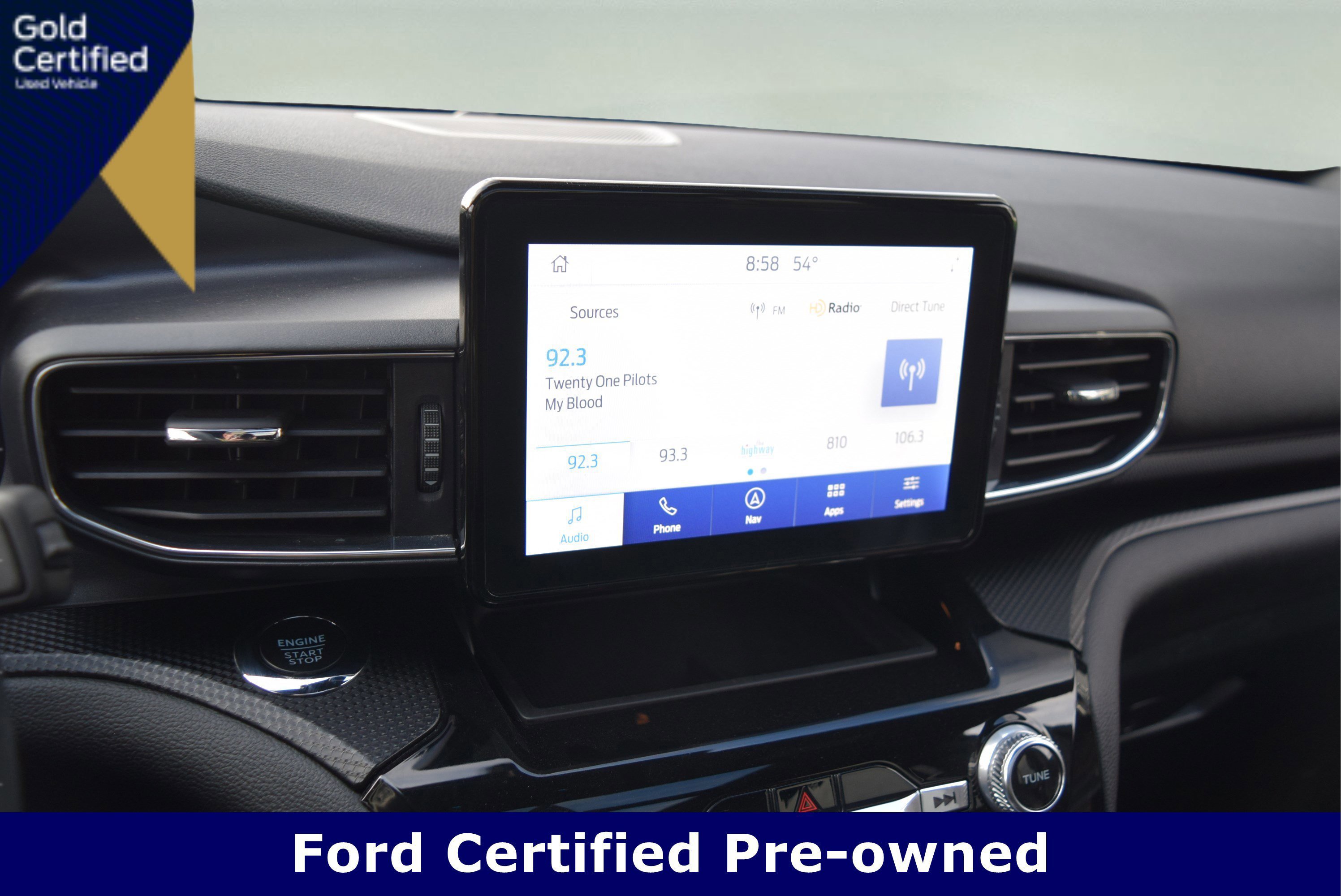 Certified 2024 Ford Explorer ST-Line w/ Class IV Trailer Tow Package image 14