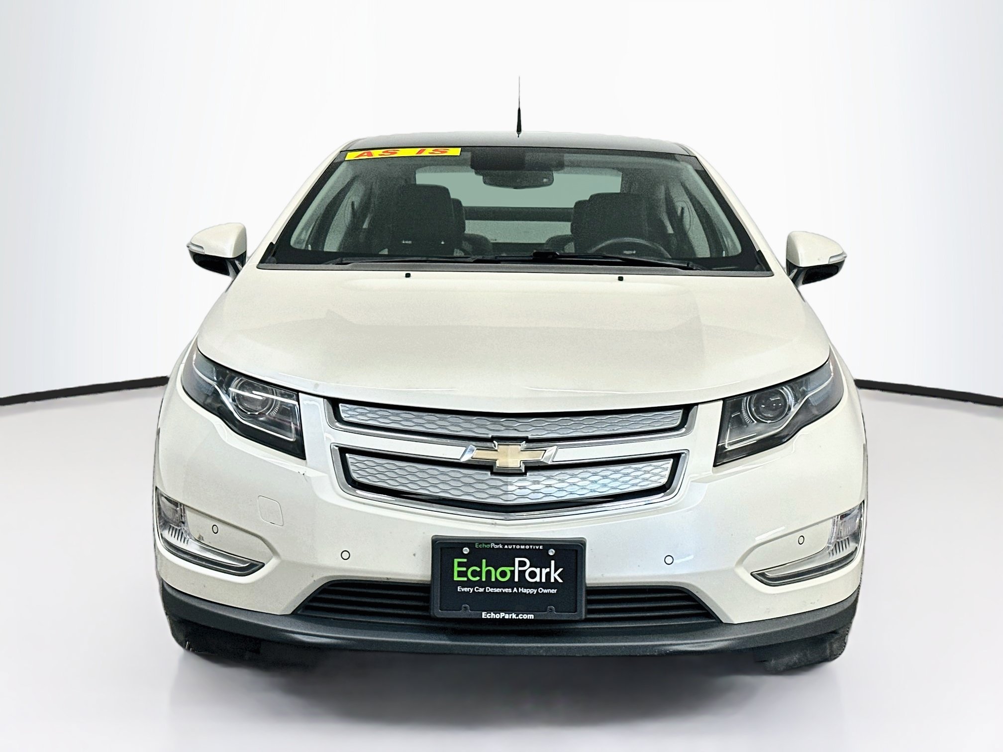 Used 2012 Chevrolet Volt Premium w/ Premium Trim Package FWD image 2