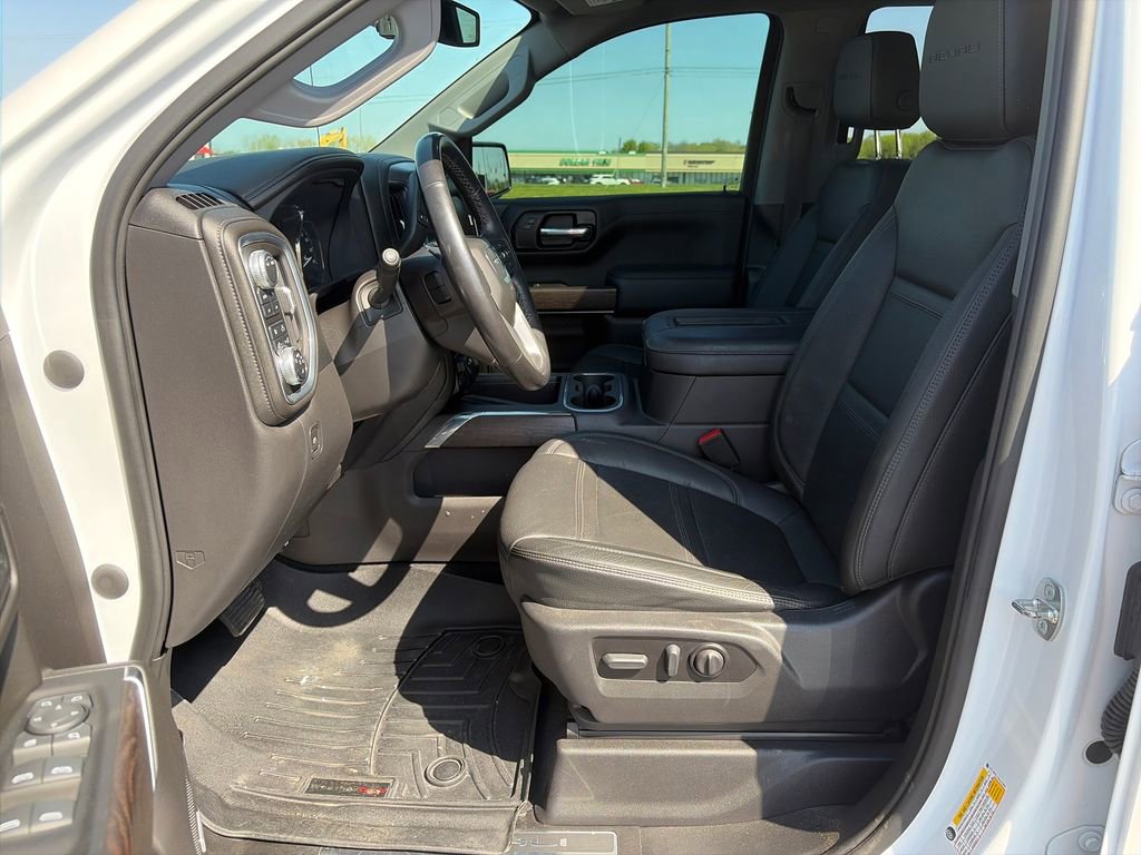 Used 2022 GMC Sierra 1500 Denali w/ Driver Alert Package II AWD/4WD image 14