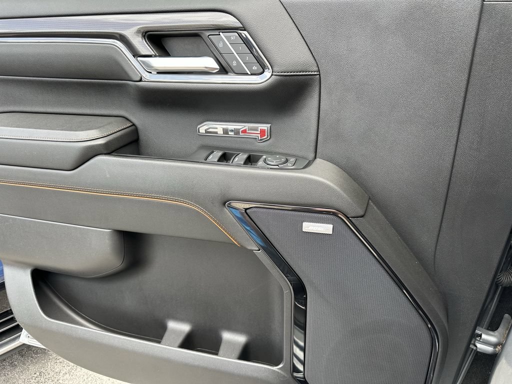 Used 2024 GMC Sierra 1500 AT4 w/ Technology Package AWD/4WD image 25