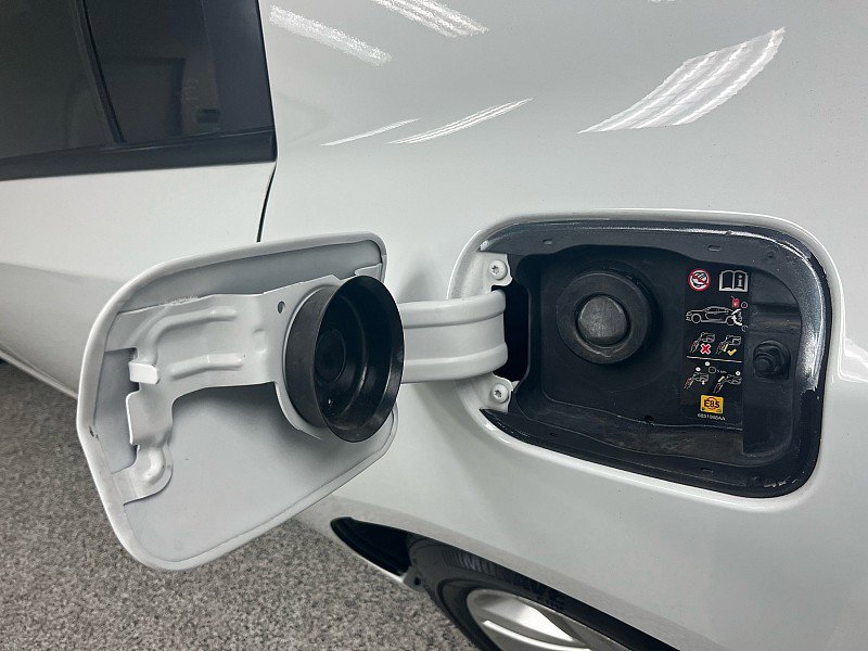 Used 2022 Dodge Charger SXT image 28