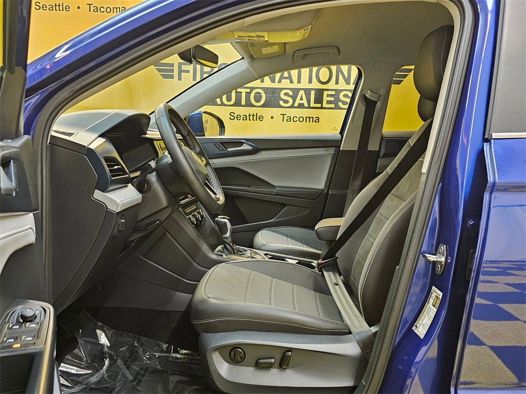 Used 2024 Volkswagen Taos SE image 20