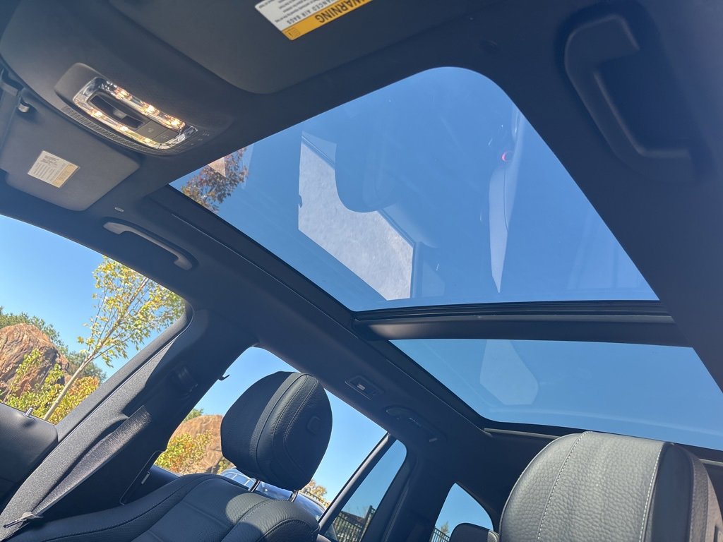 Used 2025 Mercedes-Benz GLS 450 4MATIC image 23