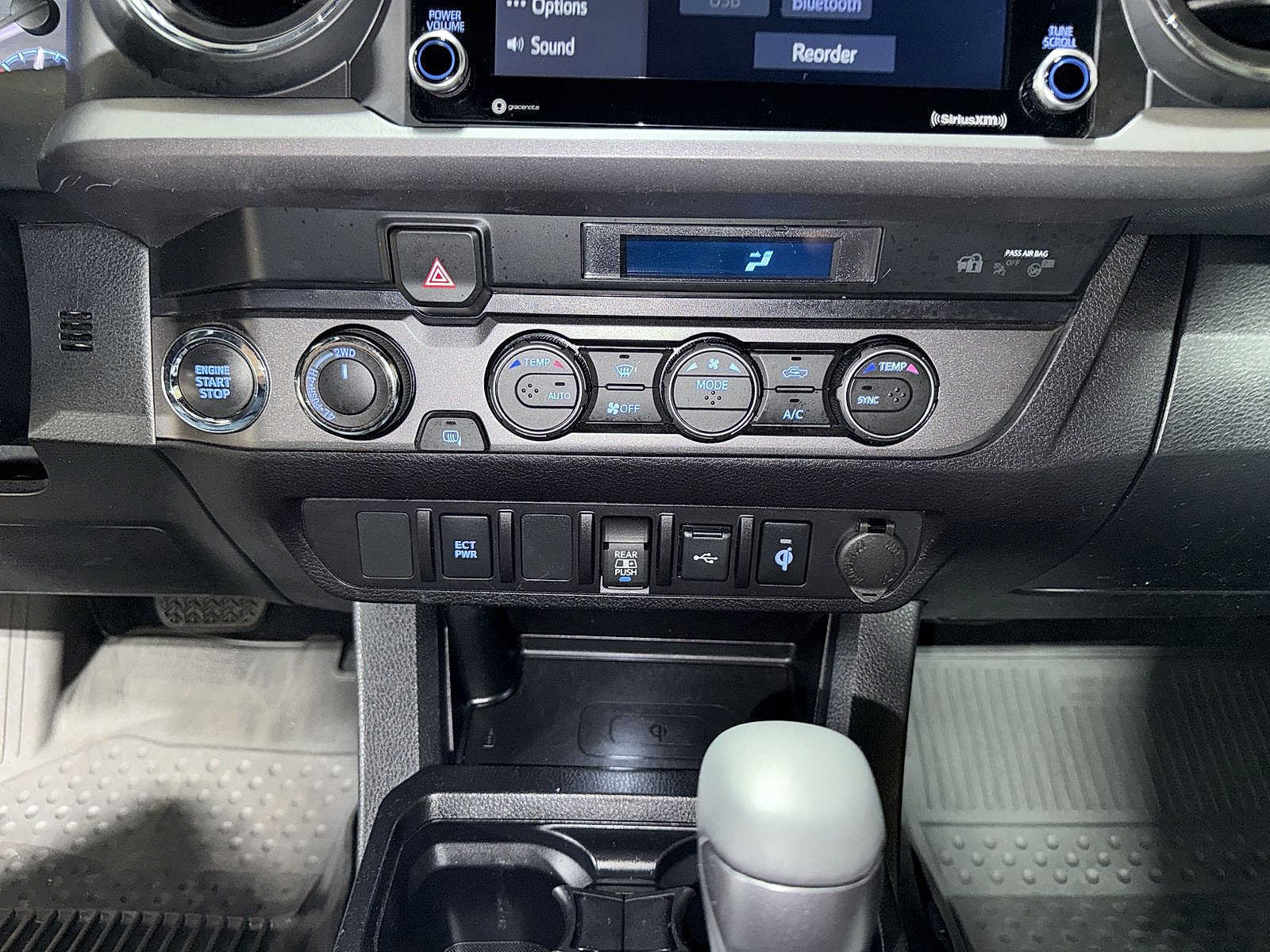 Used 2023 Toyota Tacoma TRD Sport AWD/4WD image 21