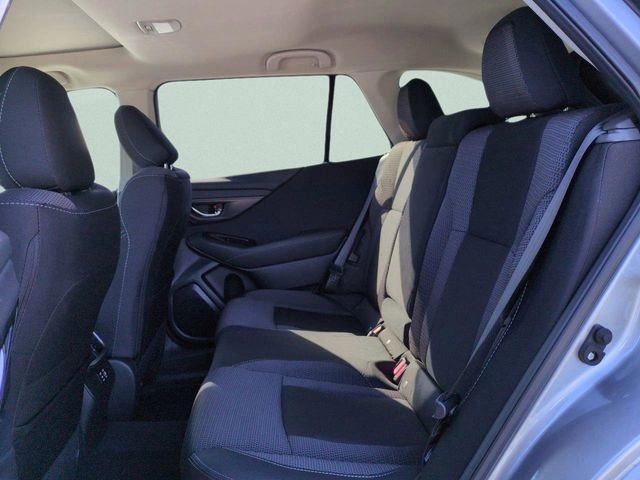 Used 2025 Subaru Outback Premium w/ Popular Package #1A AWD/4WD image 10