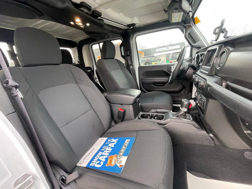 Used 2022 Jeep Gladiator Willys image 14