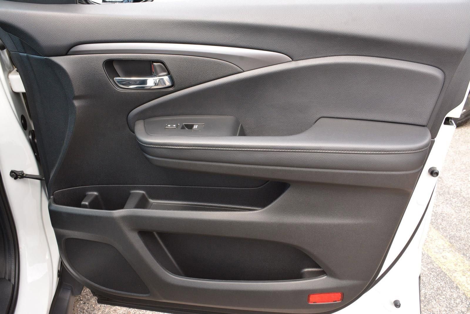 Used 2021 Honda Pilot Special Edition image 22