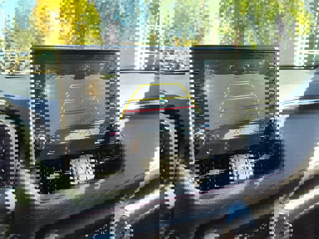 Used 2022 Toyota RAV4 TRD Off-Road image 17