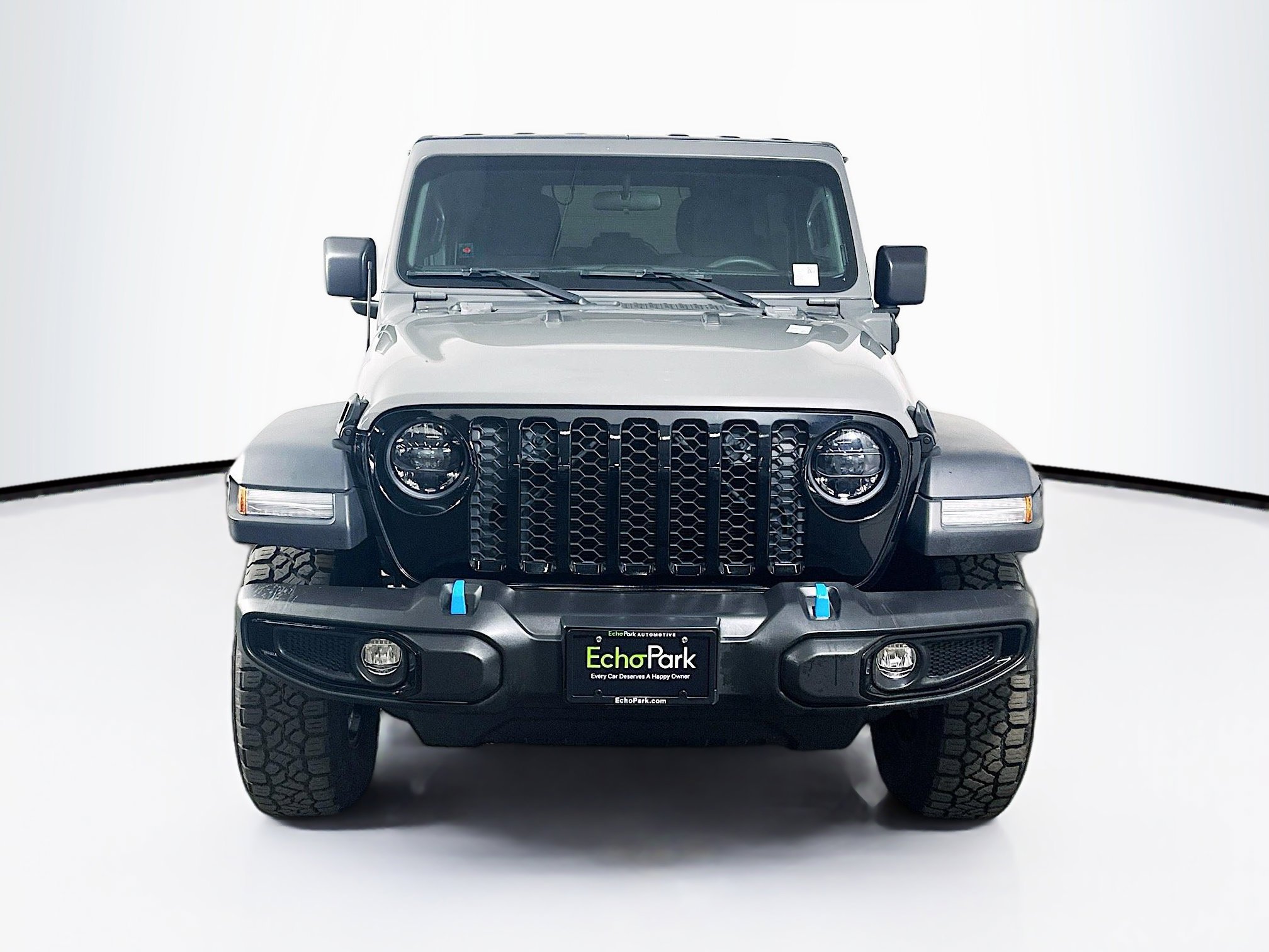 Used 2023 Jeep Wrangler Unlimited image 2