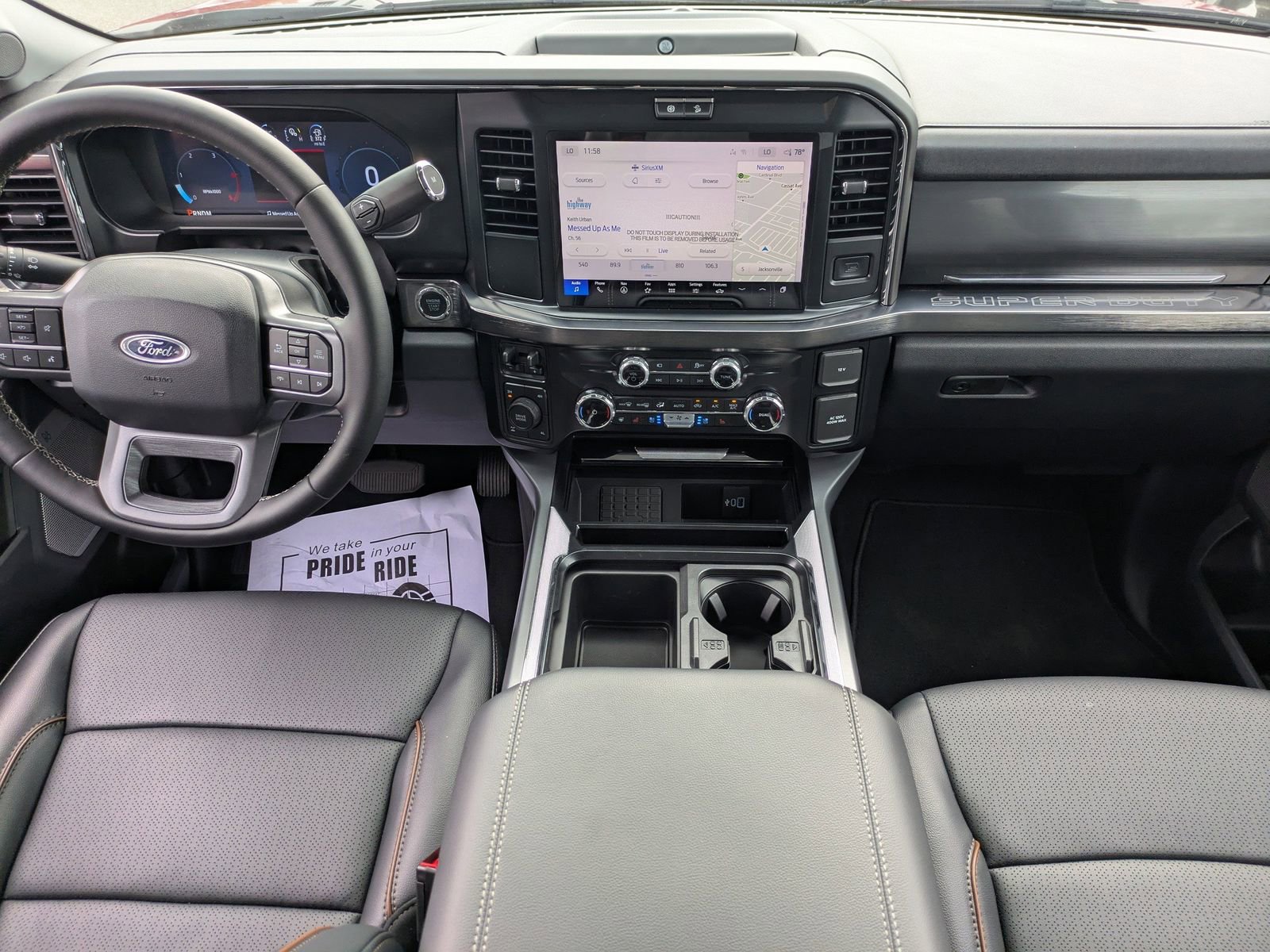 New 2025 Ford F250 Lariat w/ Black Appearance Package image 15