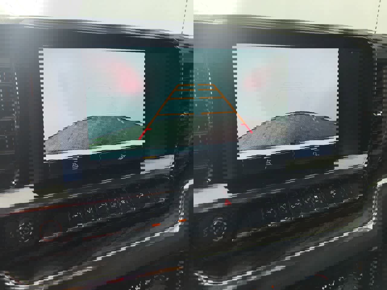 Used 2023 Chevrolet Silverado 1500 LT Trail Boss w/ Protection Package image 17