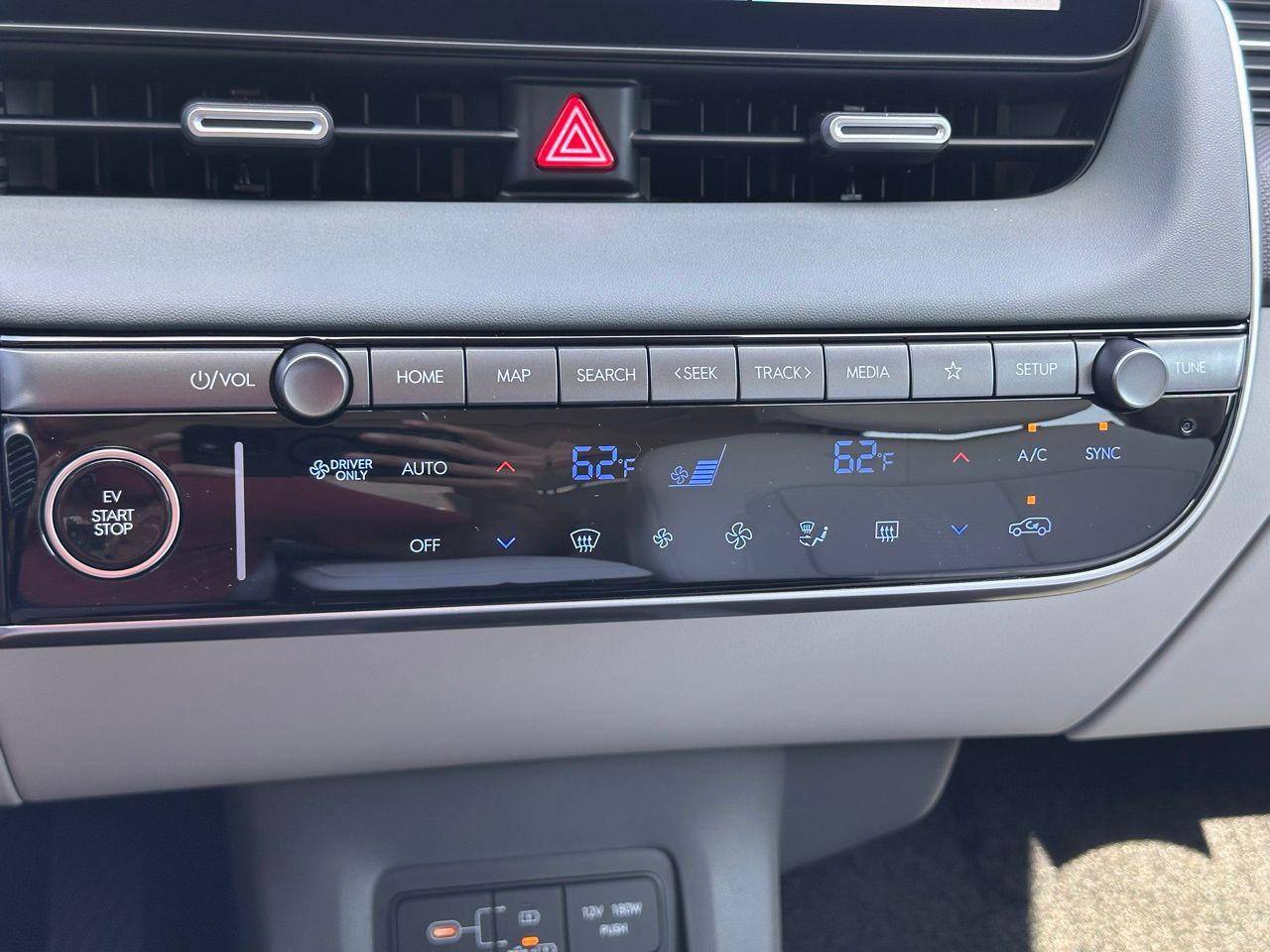 New 2026 Hyundai Ioniq 5 Limited image 33