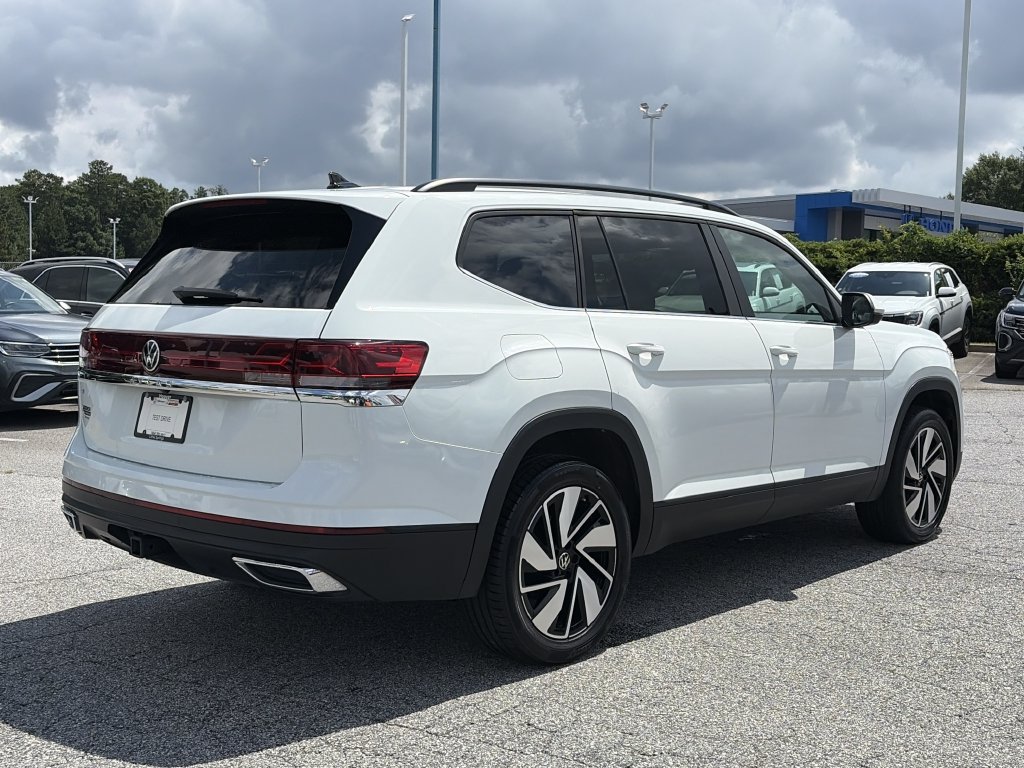 Used 2025 Volkswagen Atlas SE FWD image 24