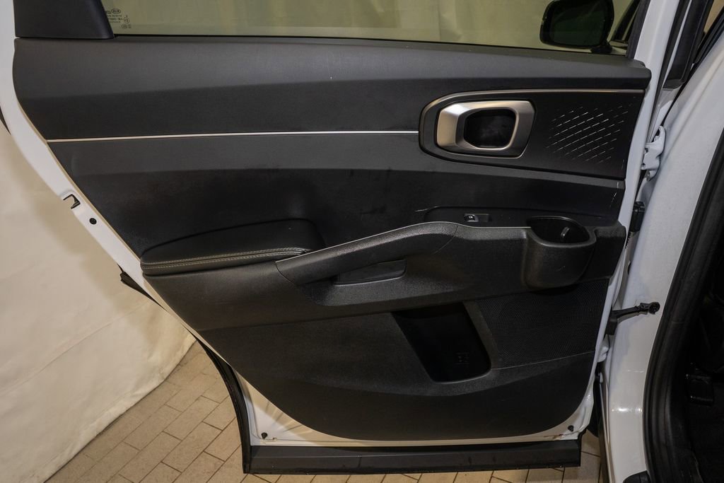 Certified 2021 Kia Sorento S image 9