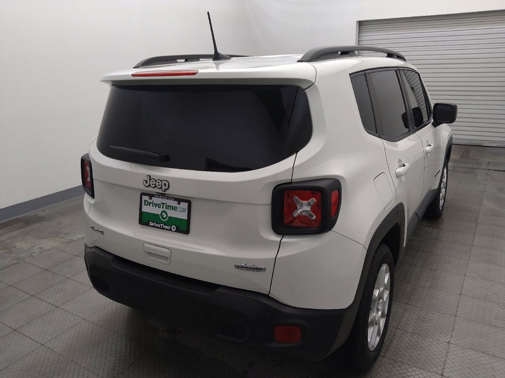 Used 2022 Jeep Renegade Latitude AWD/4WD image 7