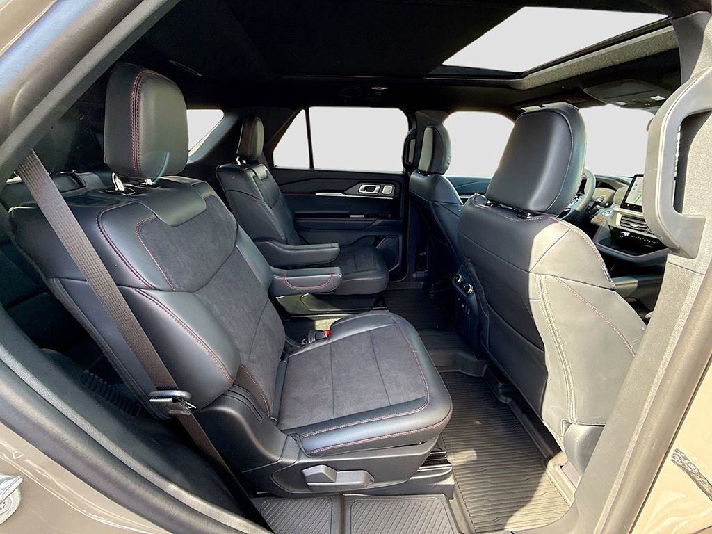 New 2026 Ford Explorer ST w/ Sun And Sound Package image 29