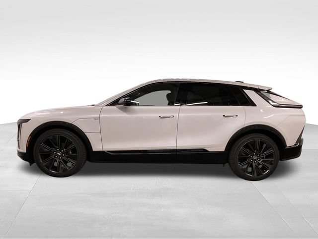 New 2025 Cadillac Lyriq Sport AWD/4WD image 10