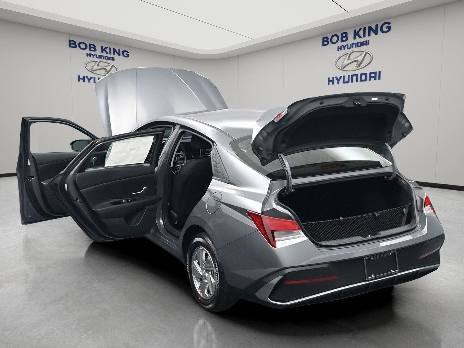 New 2026 Hyundai Elantra SE image 25