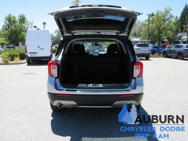 Used 2024 Ford Explorer Limited image 8
