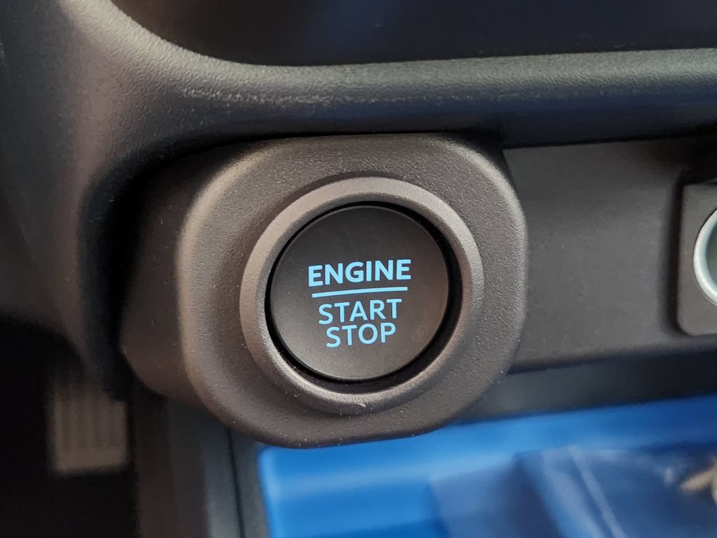 New 2026 Ford Maverick XLT w/ XLT Luxury Package FWD image 26
