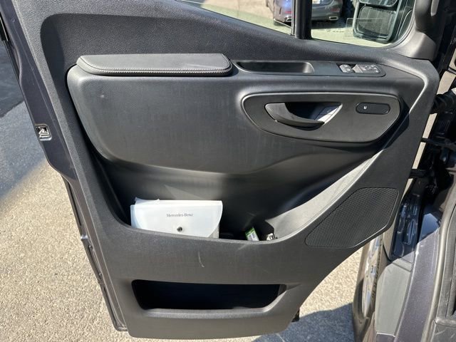 Used 2021 Mercedes-Benz Sprinter 2500 image 11