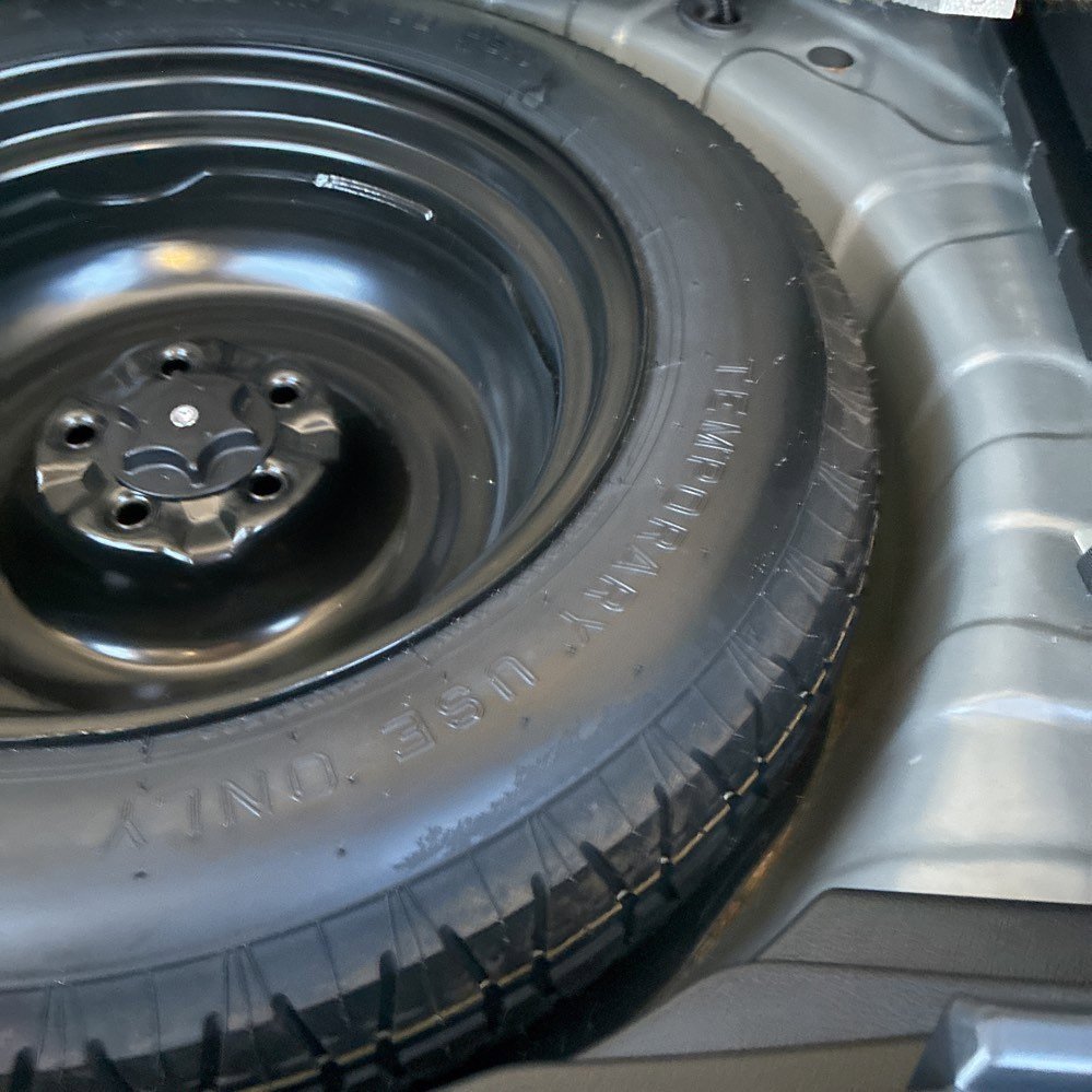 Used 2017 Nissan Rogue SV w/ SV Premium Package image 23