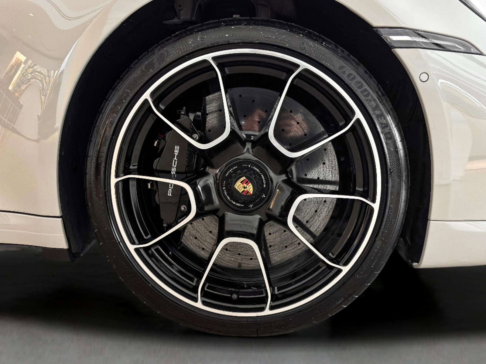 Used 2022 Porsche 911 Turbo S image 52