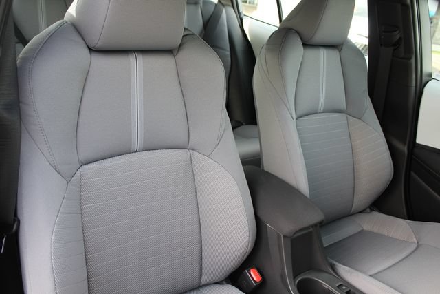 Certified 2026 Toyota Corolla SE FWD image 19