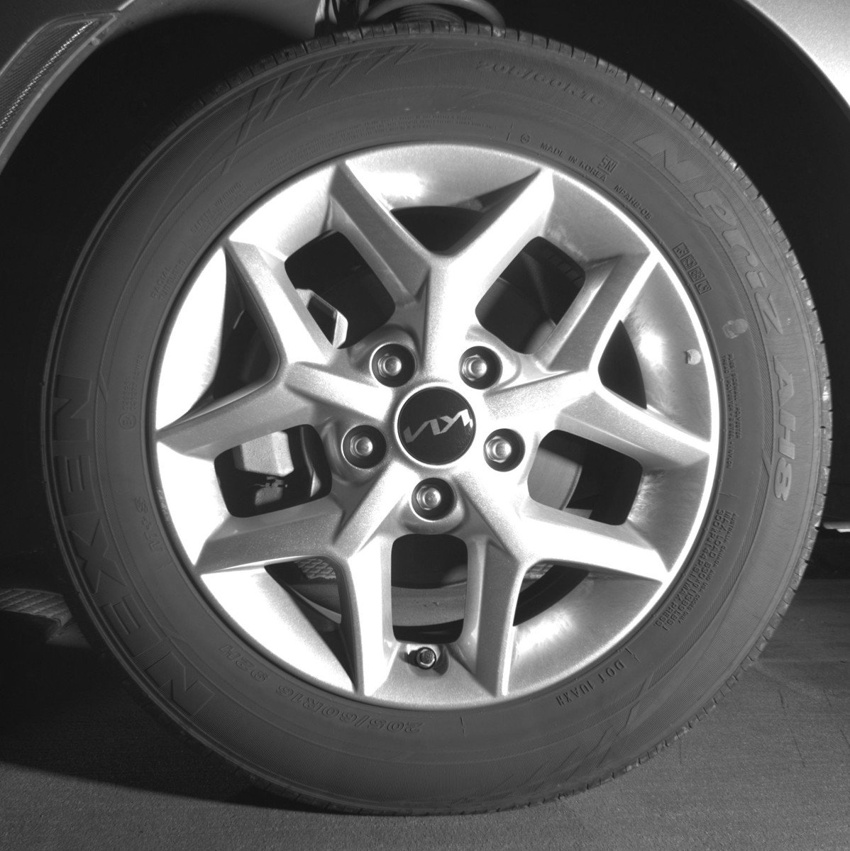 Used 2025 Kia Soul LX w/ LX Technology Package image 17