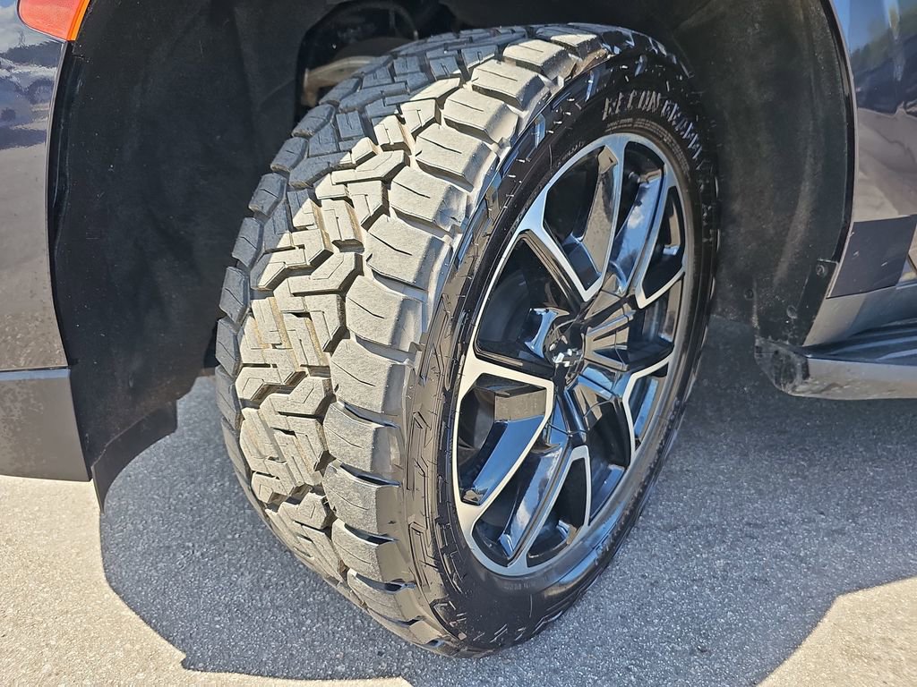 Used 2023 Chevrolet Tahoe RST w/ Luxury Package image 37