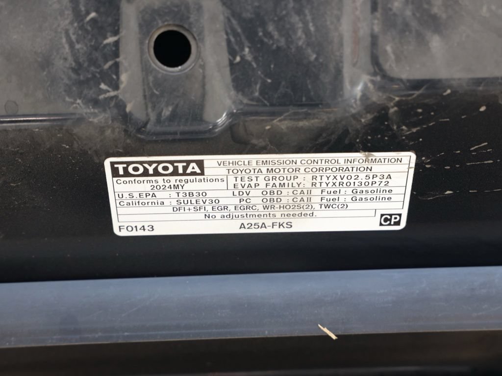Used 2024 Toyota Camry SE FWD image 28