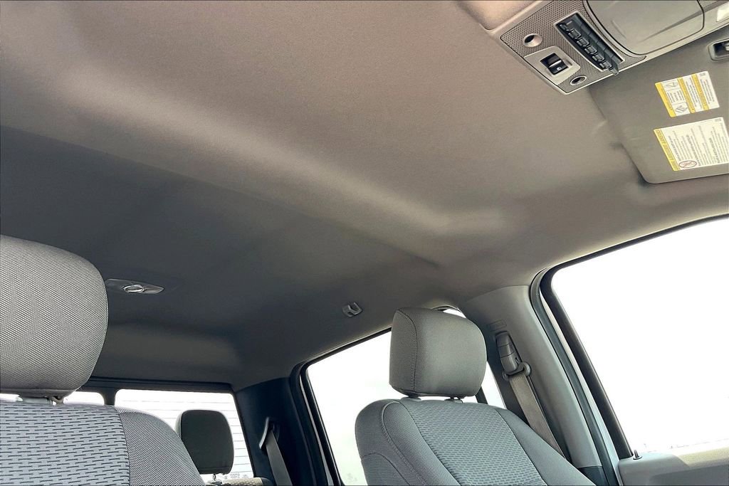 Used 2019 Ford F250 XLT w/ XLT Premium Package AWD/4WD image 28