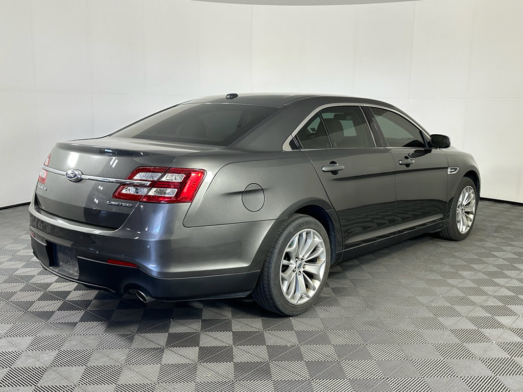 Used 2015 Ford Taurus Limited w/ Equipment Group 301A FWD image 5