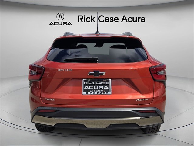 Used 2024 Chevrolet Trax ACTIV image 6