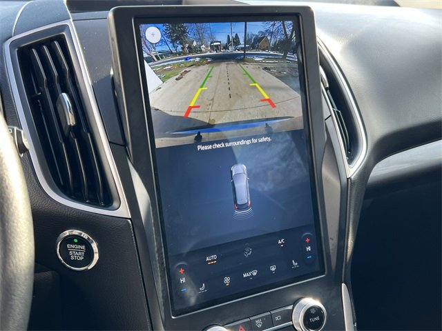 Used 2024 Ford Edge SEL image 23