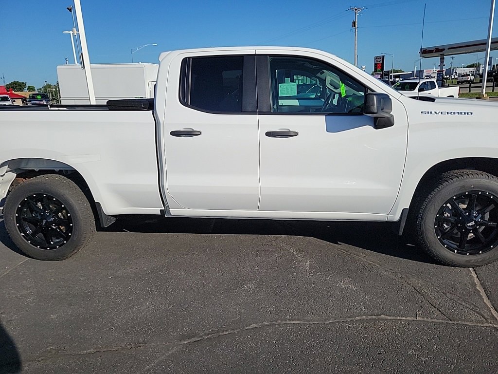 Used 2019 Chevrolet Silverado 1500 W/T w/ WT Convenience Package image 3
