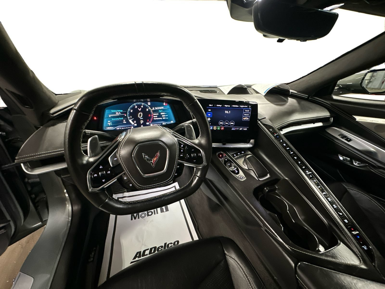 Used 2023 Chevrolet Corvette Stingray Premium Cpe w/ Z51 Performance Package RWD image 13