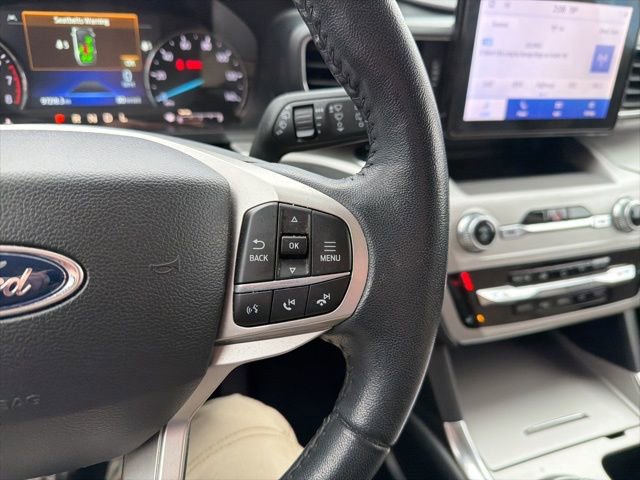 Used 2022 Ford Explorer XLT w/ Equipment Group 202A image 44