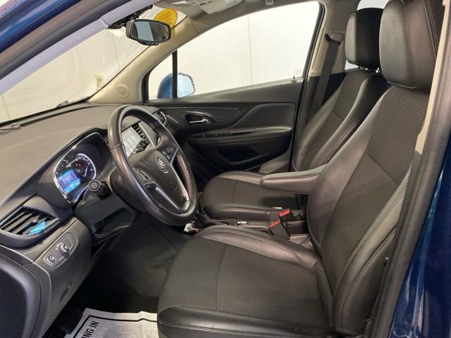 Used 2020 Buick Encore Preferred image 9