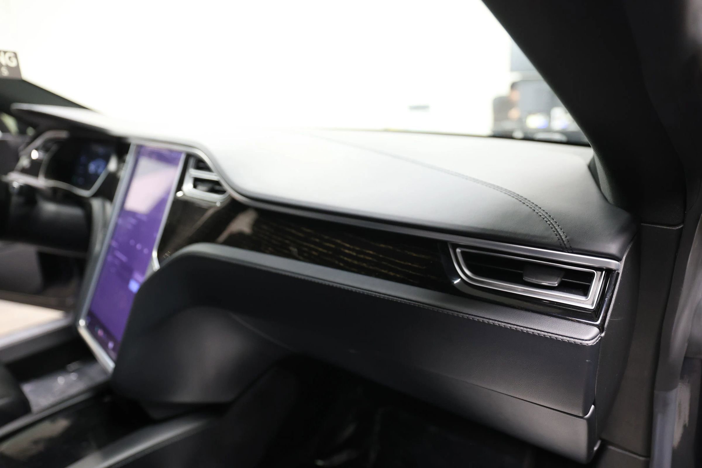 Used 2017 Tesla Model S 90D image 33