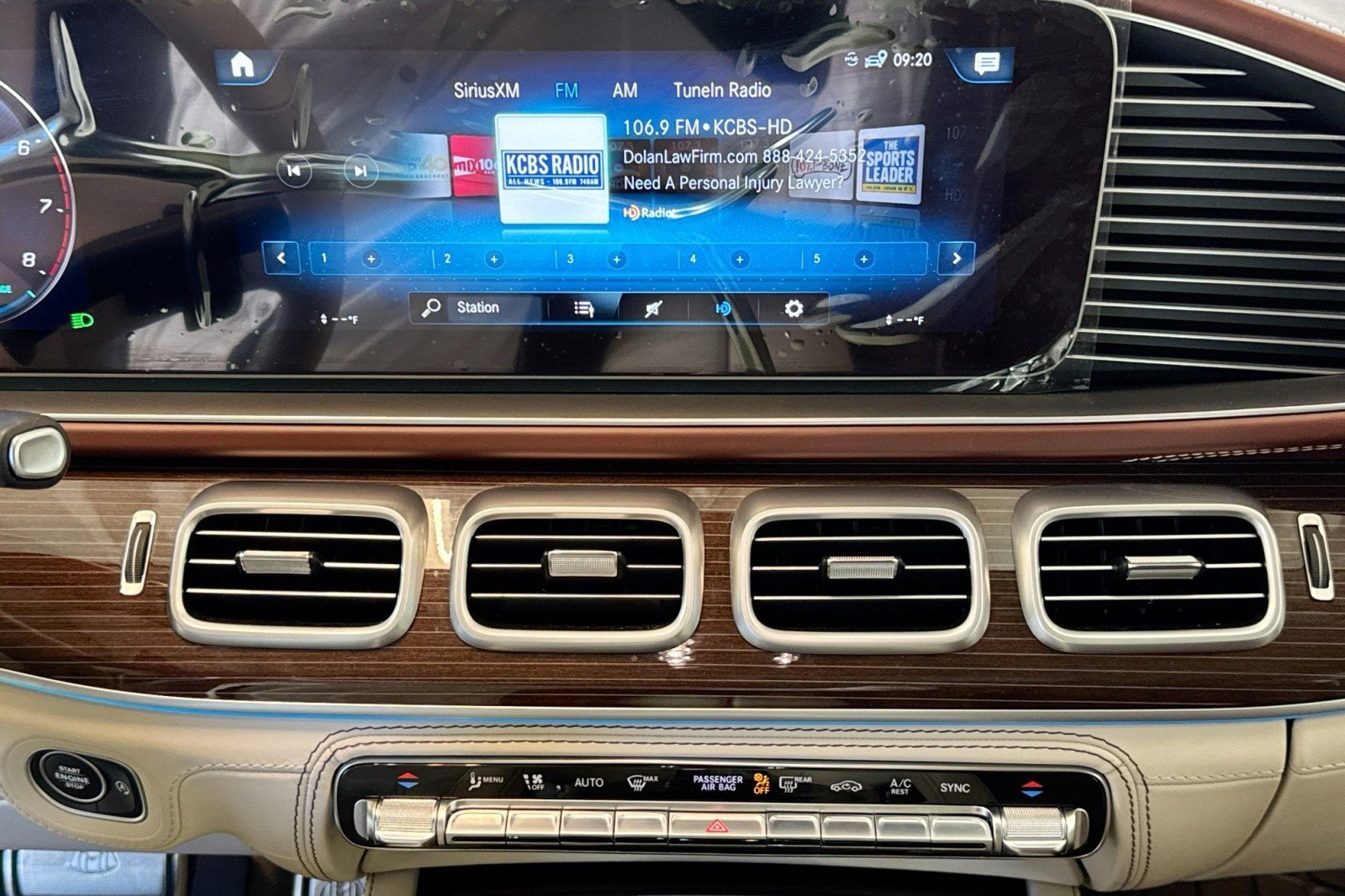 Used 2023 Mercedes-Benz Maybach GLS 600 4MATIC image 15