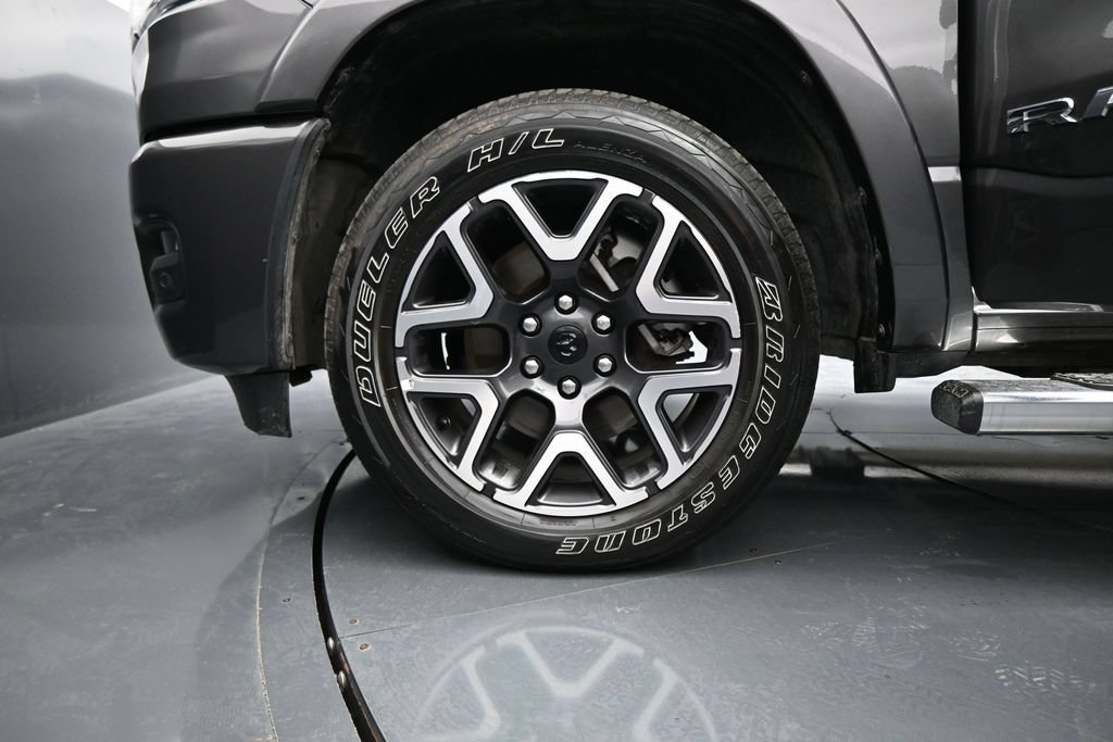 Used 2026 RAM 1500 Laramie w/ Sport Appearance Package AWD/4WD image 31