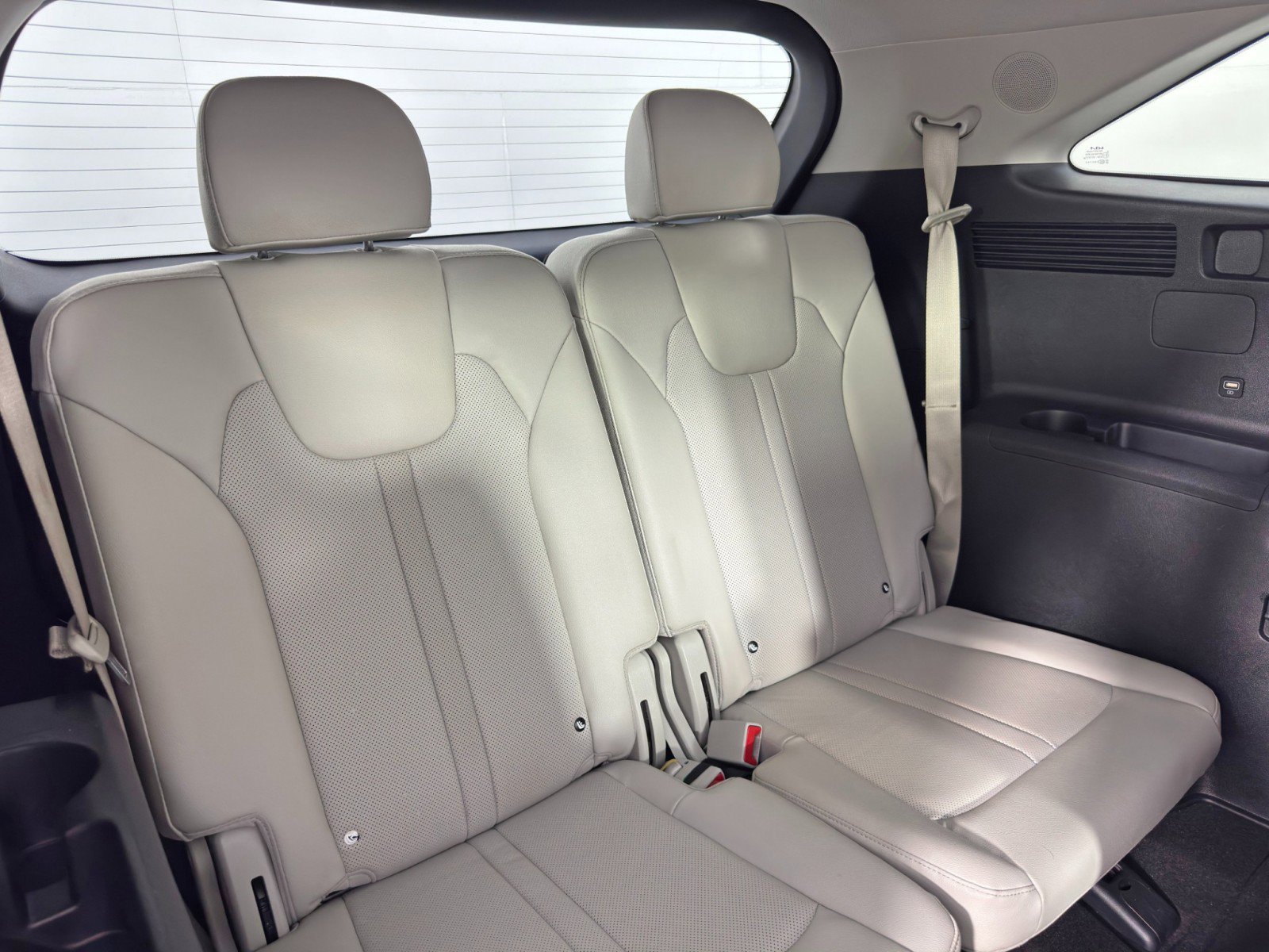 Used 2023 Kia Sorento SX Prestige image 43