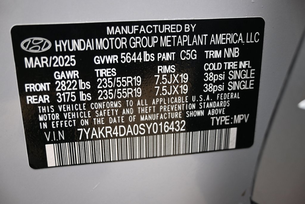 Used 2025 Hyundai Ioniq 5 Limited RWD image 33