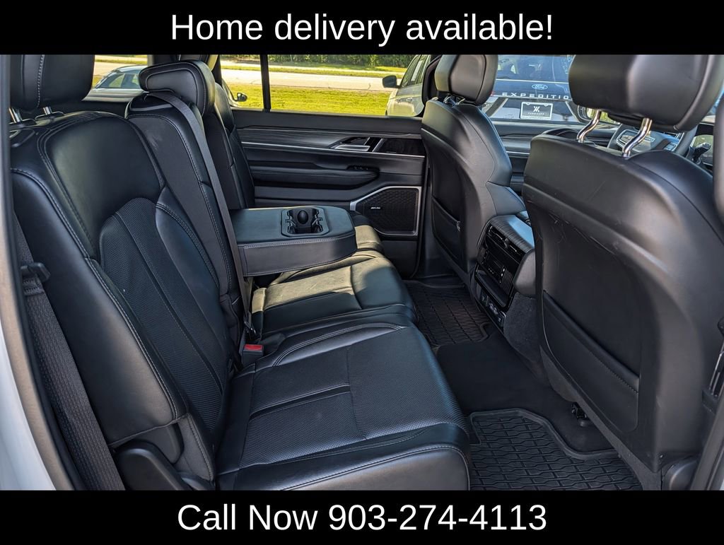 Used 2024 Jeep Wagoneer L Series II w/ Flexible Seating Group image 32